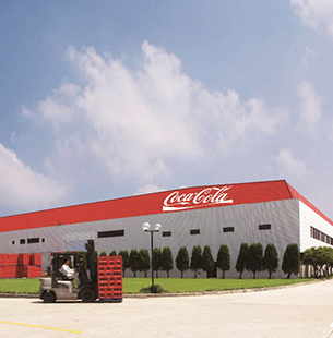 Swire Coca-Cola Beverages Zhejiang Limited operates a plant at Hangzhou with seven production lines, and operates another plant in Wenzhou with four production lines